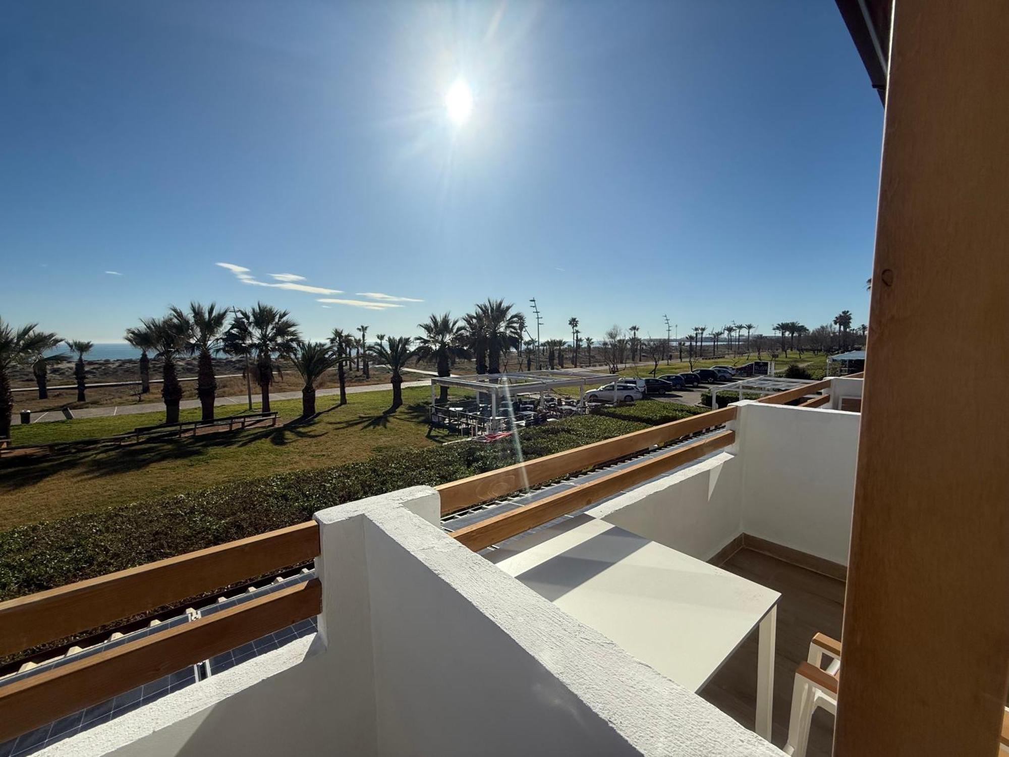 La Ola Grao de Castellon